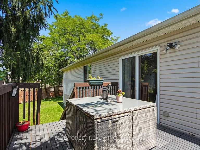 1406 Aspenridge Cres — Photo 40