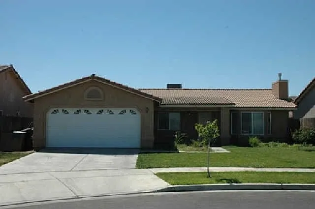 586 Raquel Ct photo 1