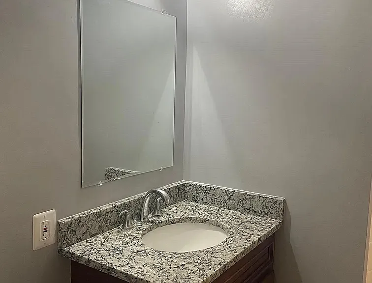 6701 Surrey Ln — Photo 9