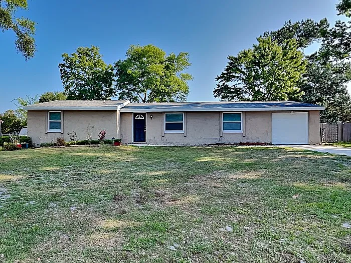 2816 Commanche Ave — Photo 1