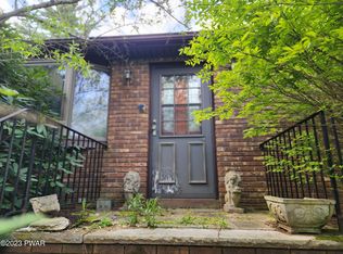 159 Chestnut Ridge Rd, Dingmans Ferry, PA 18328