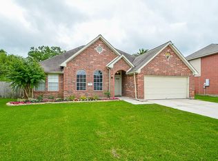 7614 Broken Arrow St, Baytown, TX 77521