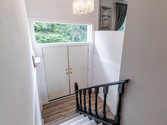 3rd image of 24991 100th Ave