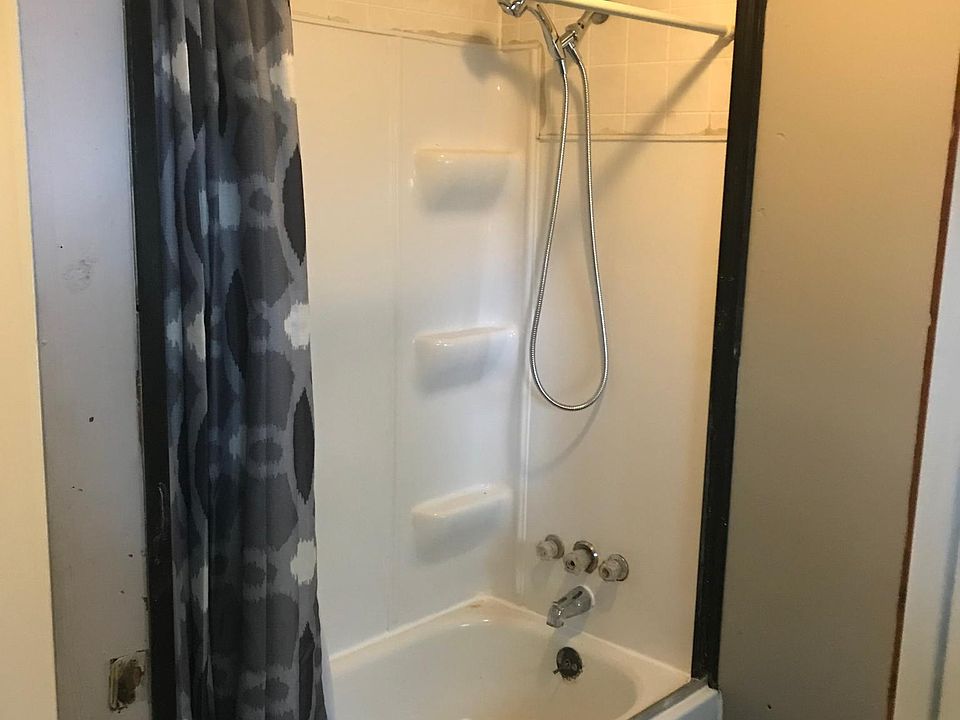 1st image of 33 N West St #4
