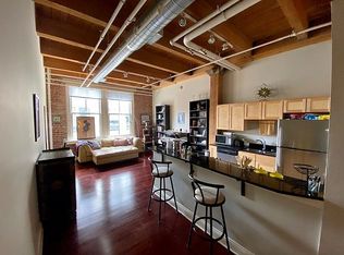 706 Broadway St APT 304, Kansas City, MO 64105