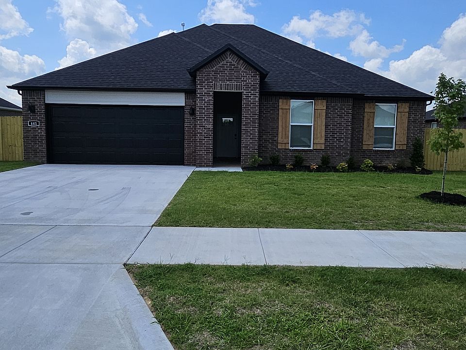 1st image of 441 W Canada Dr