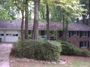902 Hardwood Ct, Stone Mountain, GA 30083