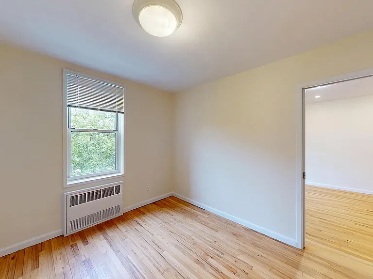 24510 Grand Central Pkwy #4E — Photo 8