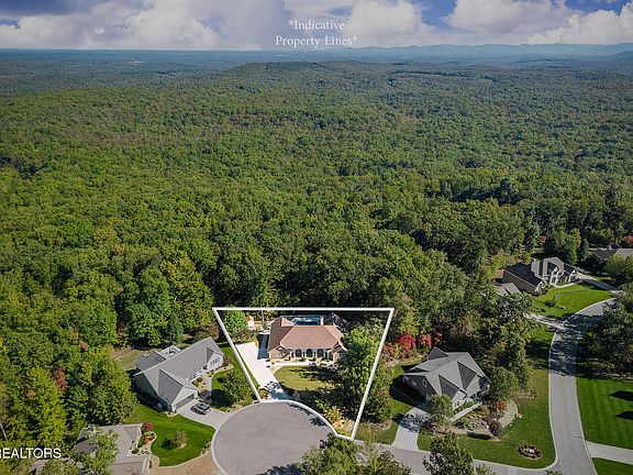 3rd image of 64 Cedar Ridge Ct