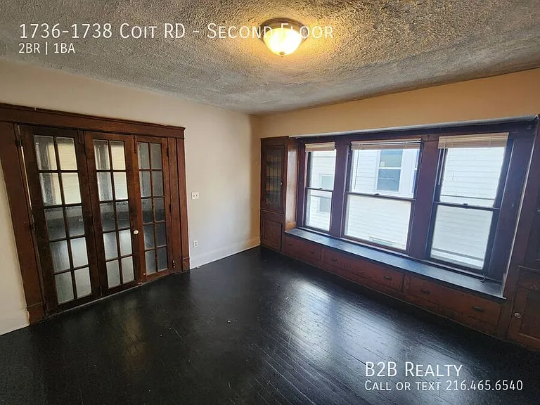 1736-1738 Coit Rd #2 — Photo 10