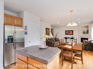 17314 NE 25th Way, Redmond, WA 98052