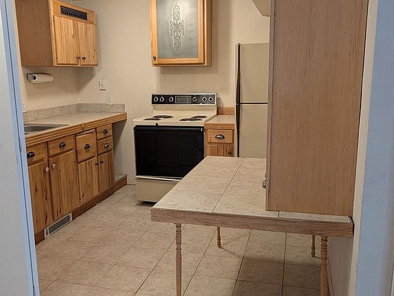 5th image of 419 N 20th Ave Unit S