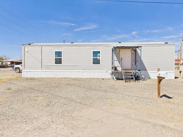 122 W C St, Pecos, TX 79772
