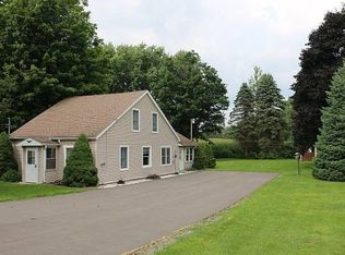 5642 Allen Padgham Rd, Farmington, NY 14425