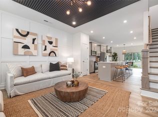 322 Simeon Dr, Charlotte, NC 28208