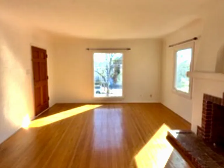6087 Cashio St #6089 — Photo 7
