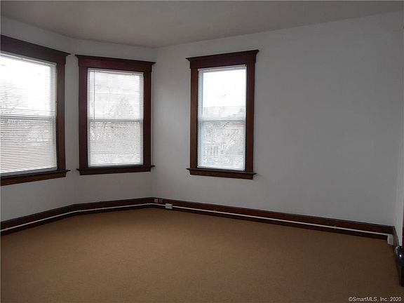 5th image of 46 Harrison St Floor 2