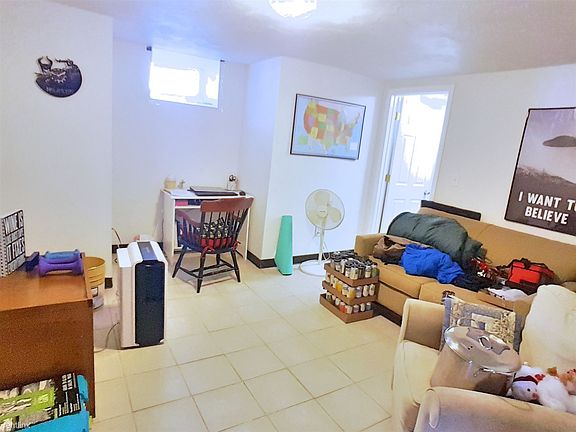 5 Rear Bedroom