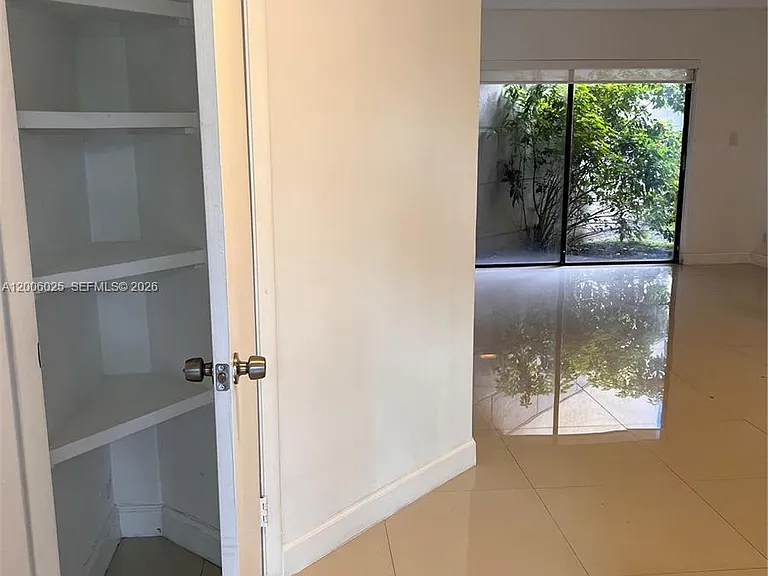 8290 Lake Dr #108 — Photo 8