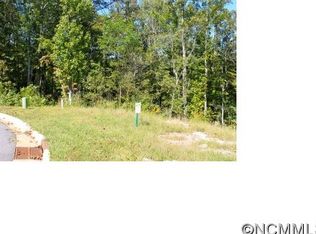 30 Ledgestone Dr, Fairview, NC 28730