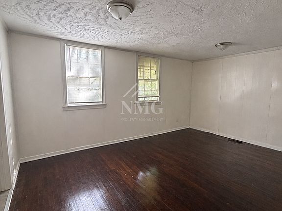 4th image of 1457 Lakeview Ave