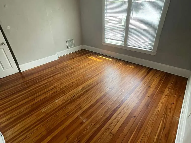 1297 N 5th St #1 — Photo 9