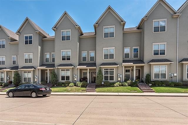 1st image of 1608 Carpenter Dr