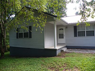 2nd image of 122 Mocha Ln