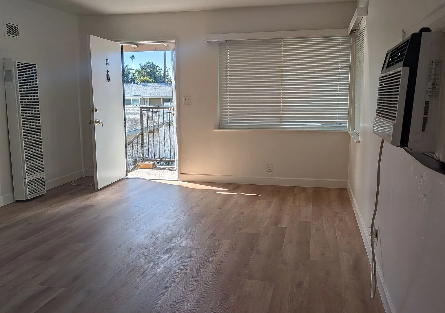 42 S. Berkeley Ave — Photo 2
