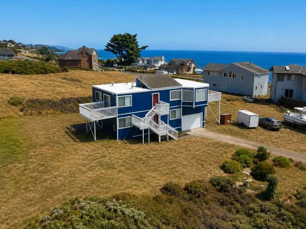 16 Sail Ct, Whitethorn, CA 95589