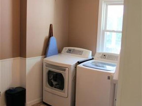 5th image of 926 Avenue D