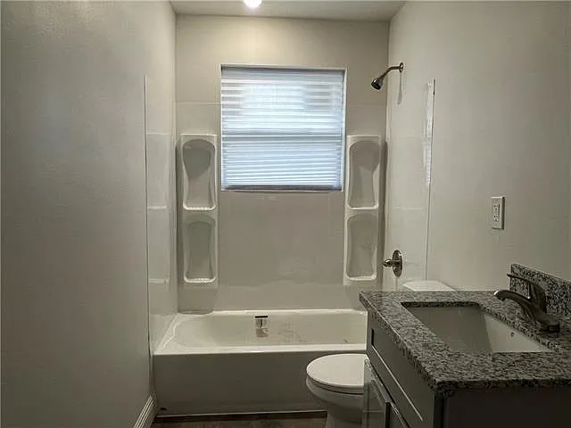 3419 Clara St #204 — Photo 4