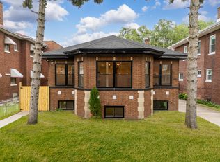 7427 S Oglesby Ave, Chicago, IL 60649