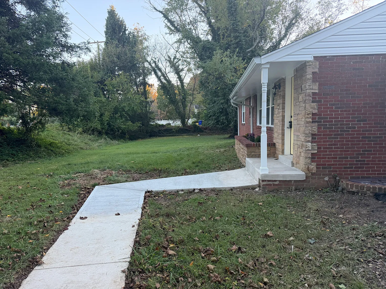 7 bed, 1600 sqft, $4,350 — Photo 2