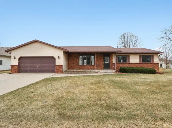 310 Kay Drive, Waunakee, WI 53597