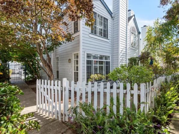 220 Commodore Drive, Richmond, CA 94804