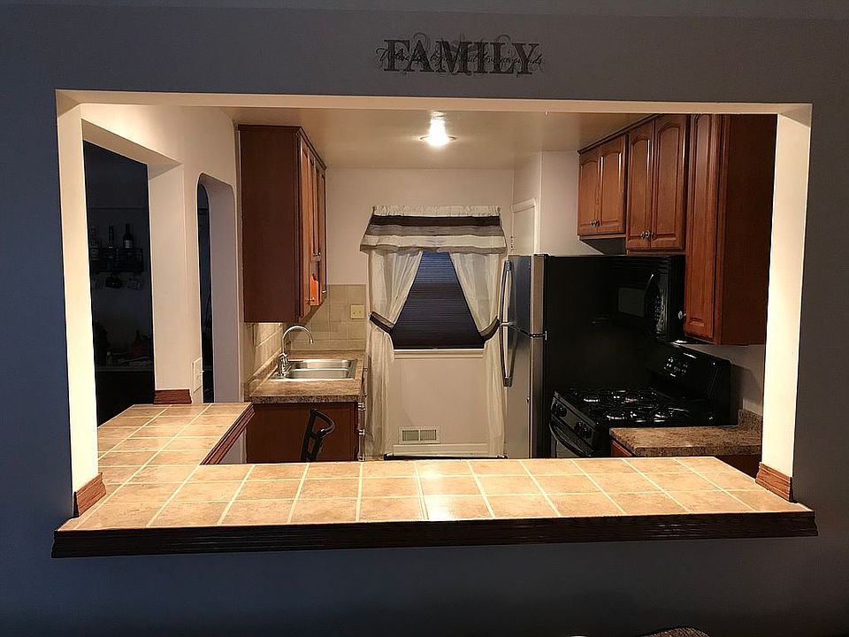 1st image of 3915 Longwood Ave