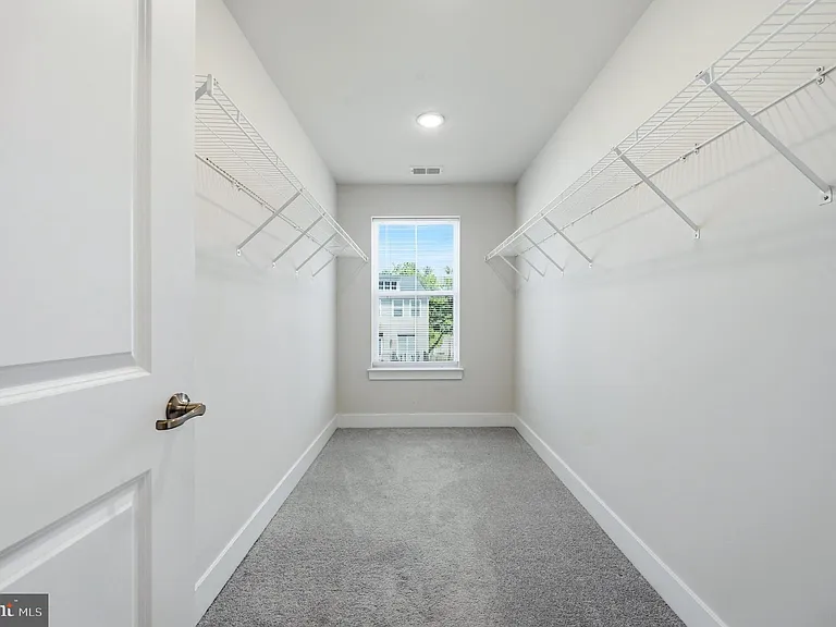 933 Anvil Ct — Photo 15