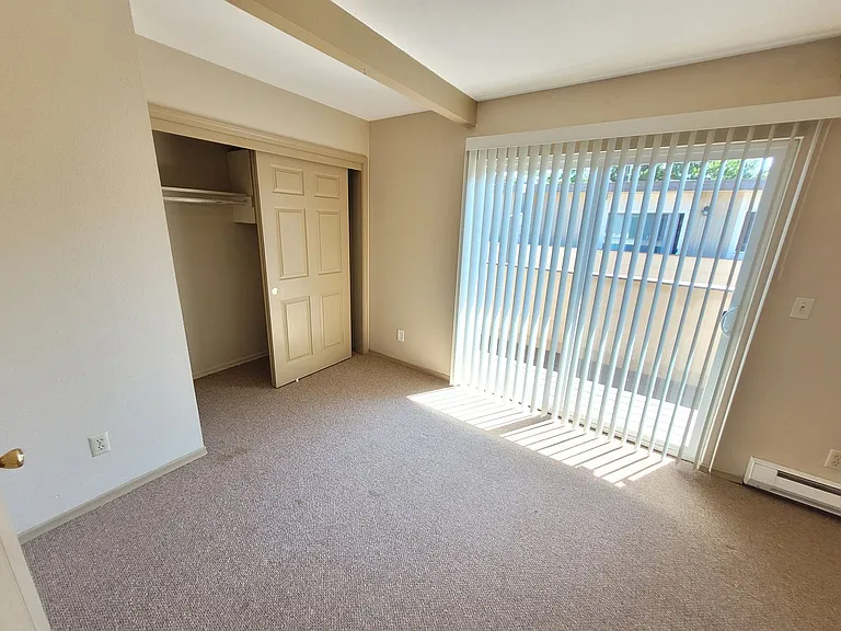 1531 1547 Mill St SE — Photo 24