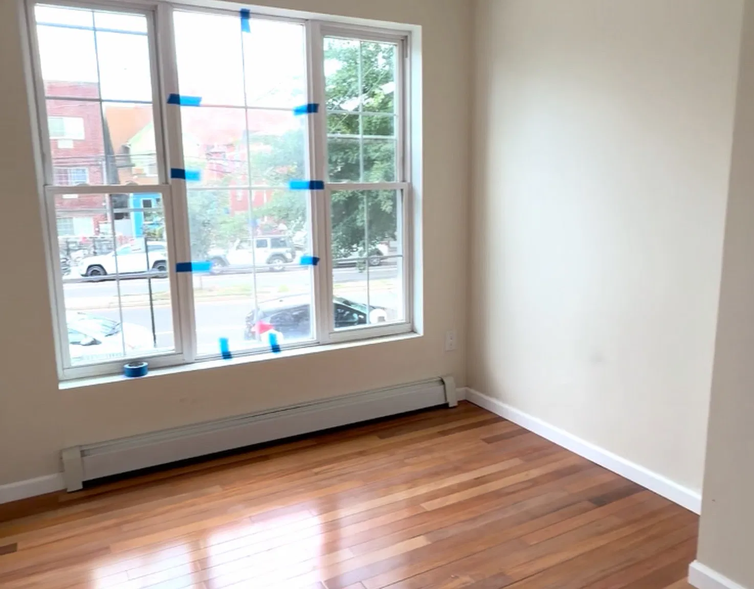 101st St, Corona — Photo 4