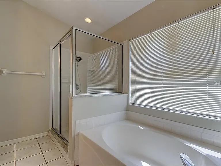 1119 Tuscanny St — Photo 13