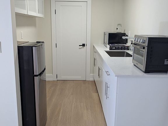 5th image of 313 Ranee Ave #Basement