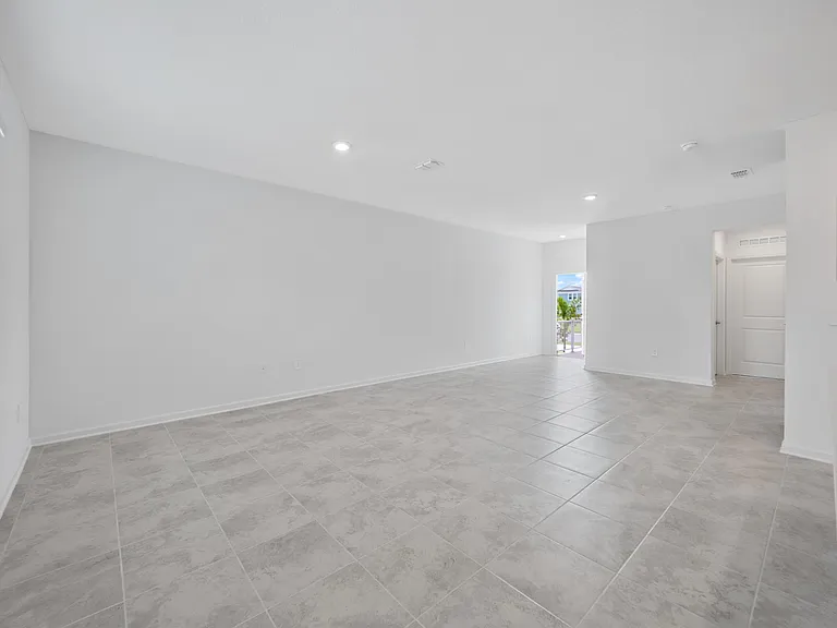 1840 Tohoqua Blvd — Photo 9