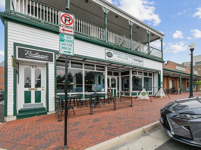 Townes at Herndon — Photo 45