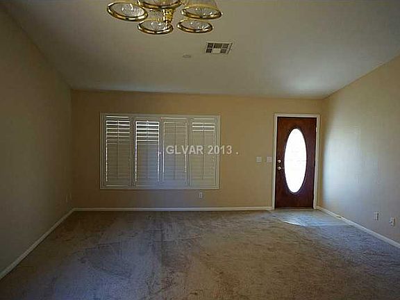 3rd image of 1403 N Glassy Pond Ave