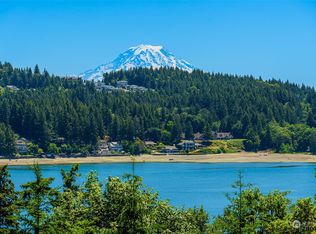 13724 Goodrich Dr NW, Gig Harbor, WA 98329