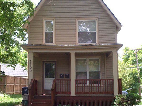 1300 Hutchins Ave