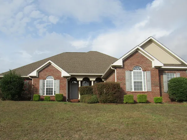 105 Grayton Ln, Enterprise, AL 36330
