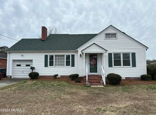 1015 Academy St N, Ahoskie, NC 27910