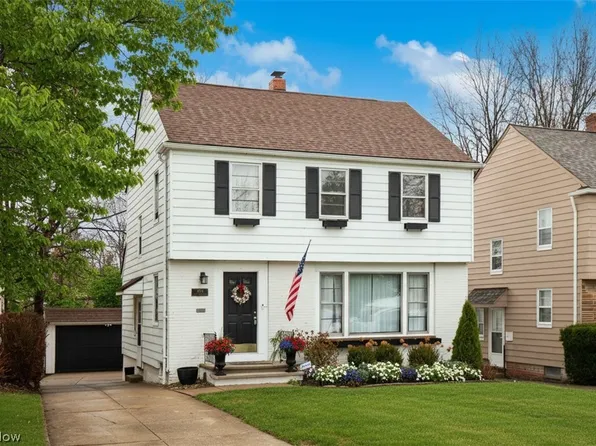 3609 E Scarborough Rd, University Hts, OH 44118
